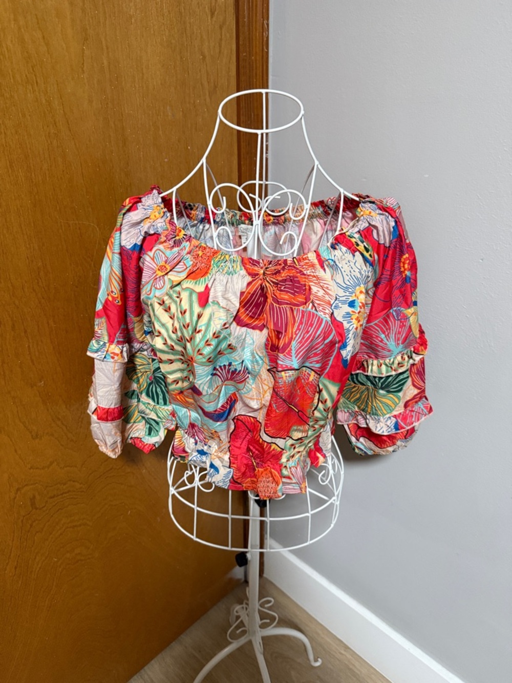 Rachel Zoe Red Multi Floral Off-Shoulder Crop Top